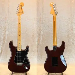FENDER STRATOCASTER ELECTRIC GUTIAR [AUTH]