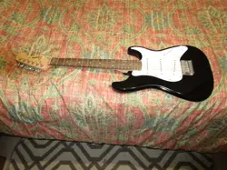 FENDER SQUIRE MINI ELECTRIC GUITAR