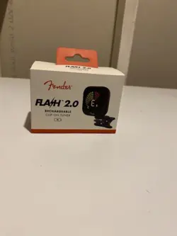 FENDER FLASH 2.0 RECHARGEABLE TUNER