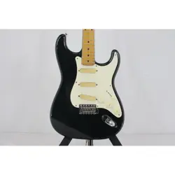 FENDER JAPAN ST57-95LS NO.LG1240