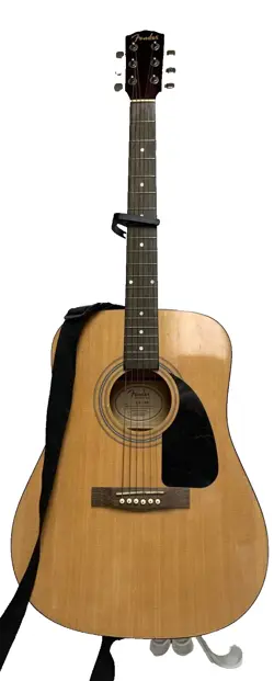 ACOUSTIC GUITAR W/STRAP
