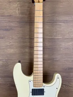 ROOT STRATOCASTER FLAT