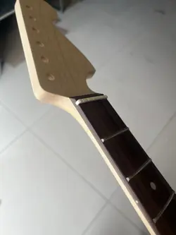 22FRETS LARGE HEADSTOCK ROSEWOOD ELECTRIC GUITAR NECK MAPLE HANDLE FENDER STRAT