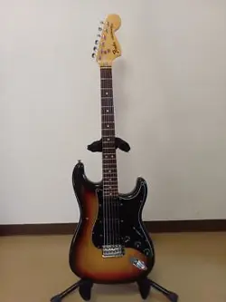 STRATOCASTER 76 SAFE