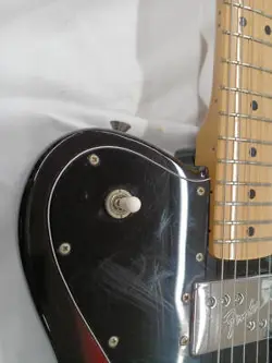 DELUX ELECTRIC GUITAR