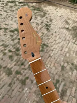 GUITAR NECK START。