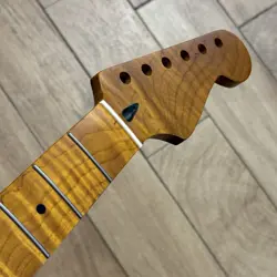 ROASTED FLAME MAPLE STAINLESS STRAT GUITAR NECK NITRO SATIN FITS FENDER SM22BE