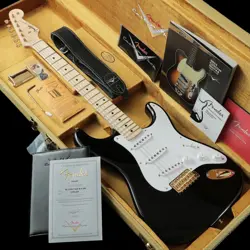 FENDER CUSTOM SHOP 1956 STRATOCASTER NOS MAPLE NECK BLACK