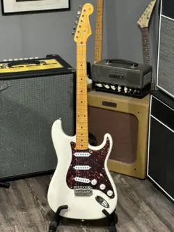 50'S STRATOCASTER JAPAN