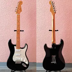 STRATOCASTER STANDARD