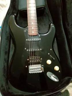 E-SERIAL FENDER JAPAN