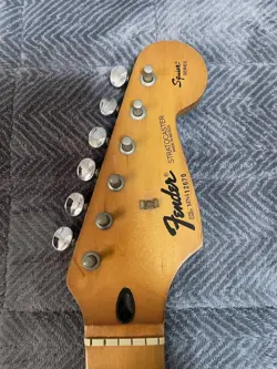 SQUIERSERIESSTRATOCASTER