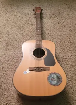 FENDER DG8S NATURAL DREADNOUGHT ACOUSTIC GUITAR RIGHT-HANDED