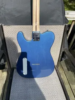 FENDER SQUIER CABRONITA