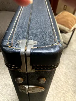 STRATOCASTER CASE BLACK