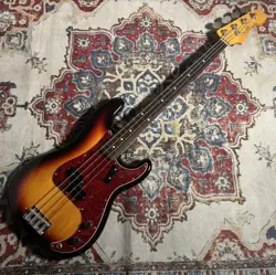 PRECISION BASS 4
