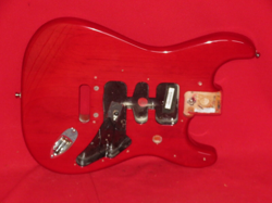 FENDER 2004 USA TRANSPARENT RED AMERICAN DELUXE STRATOCASTER BODY