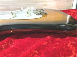 STRATOCASTER 1993-1994 SUNBURST