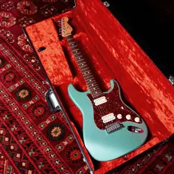 FENDER BIG APPLE STRATOCASTER TEAL GREEN METALLIC 1998 ELECTRIC GUITAR