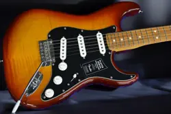 FENDER PLAYER STRATOCASTER PLUS TOP TOBACCO BURST, FLAME MAPLE, USED
