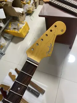 STRAT NECK STYLE
