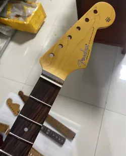 21FRETS ROSEWOOD FENDER