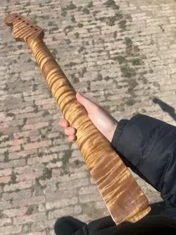 22 FRET STRAT ROASTED FLAME MAPLE ELECTRIC GUITAR NECK FENDER STRAT PART HANDLE