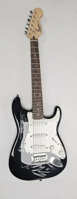 FENDER SQUIER STRATOCASTER MINI ELECTRIC GUITAR FOR KIDS