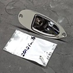 2010 FENDER USA DELUXE STRAT OUTPUT JACK ASSEMBLY W/ SCREWS FOR STRAT USA GUITAR