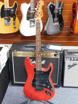 FENDER STANDARD STRATOCASTER 1996 MIM