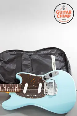 1995 FENDER JAPAN MUSTANG MG69 ’69 REISSUE SONIC BLUE