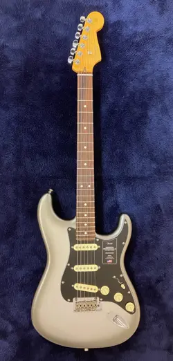 FENDER AMERICAN PROFESSIONAL II STRATOCASTER MERCURY