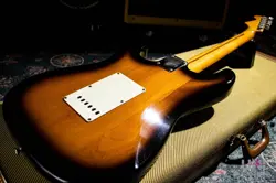 ‘57 STRATOCASTER 1990