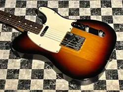 3-COLER SUNBURST GUITAR