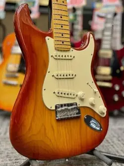 USED FENDER AMERICAN PROFESSIONAL II STRATOCASTER SIENNA SUNBURST  FREE SHIPPING