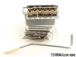 FENDER USA CUSTOM SHOP 1956 RELIC STRATOCASTER TREMOLO & ARM STRAT