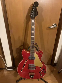 FENDER CORONADO II '67 VINTAGE GUITAR NO.MG972