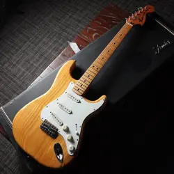 1975 STRATOCASTER FROM