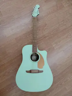 REDONDO PLAYER GUITAR