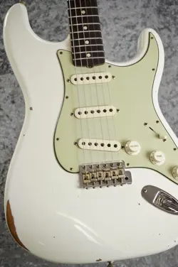 FENDER CUSTOM SHOP 1963 STRATOCASTER RELIC / AGED OLYMPIC WHITE [3.53KG] #GG1UN