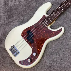 SQUIER BY FENDER SPB-50 BASS GUITAR - USED - JAPAN MADE - GOOD CONDITION