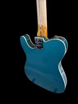 LIMITED-EDITION TWISTED