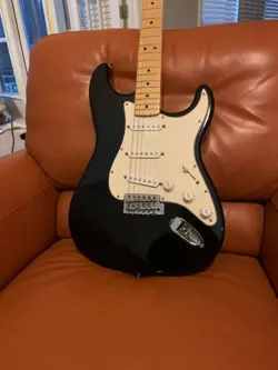 2001 FENDER STANDARD STRAT ELECTRIC GUITAR STRATOCASTER