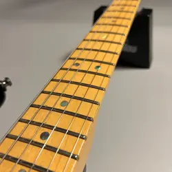 ULTRA STRATOCASTER USED