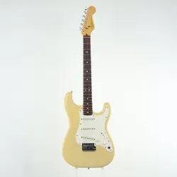 FENDER AMERICAN STANDARD STRATOCASTER DESERT SAND 1984 ELECTRIC GUITAR