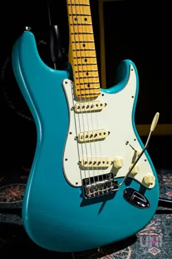STRATOCASTER MN MBL