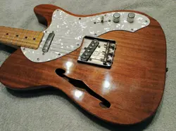 1985 FENDER TELECASTER-