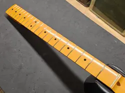 REISSUE TELECASTER MAPLE