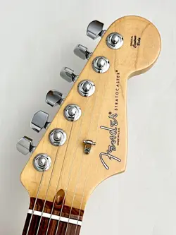 AMERICAN STANDARD STRAROCASTER