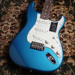 FENDER VINTERA II '60S STRATOCASTER LAKE PLACID BLUE #GG4QW